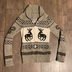 TNA Lambswool Sweater